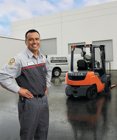 Toyota forklift technician